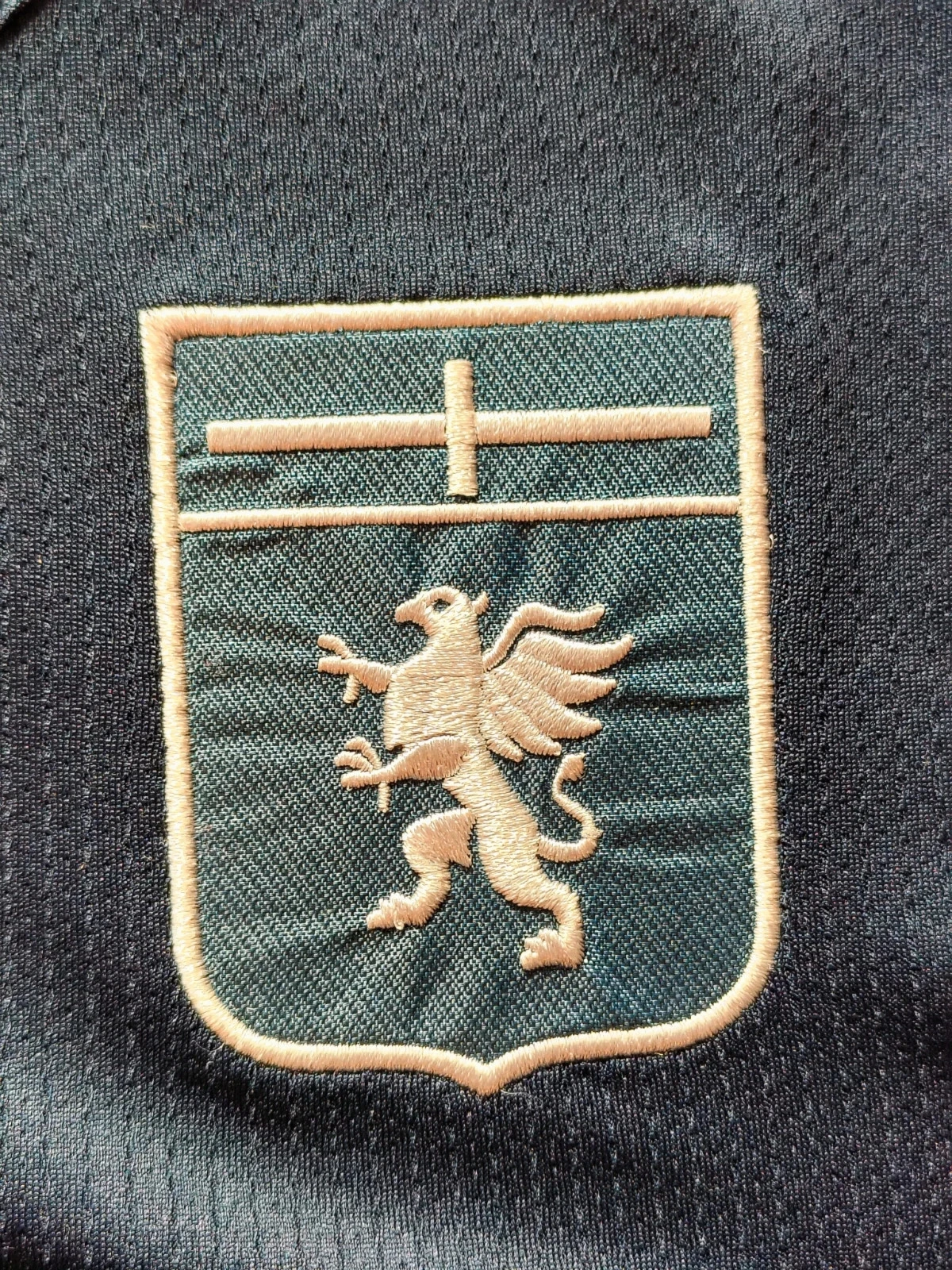 Camisa de futebol masculina Kappa original Genoa 2025-26 terceiro kit Inglaterra Kombat – photo 2